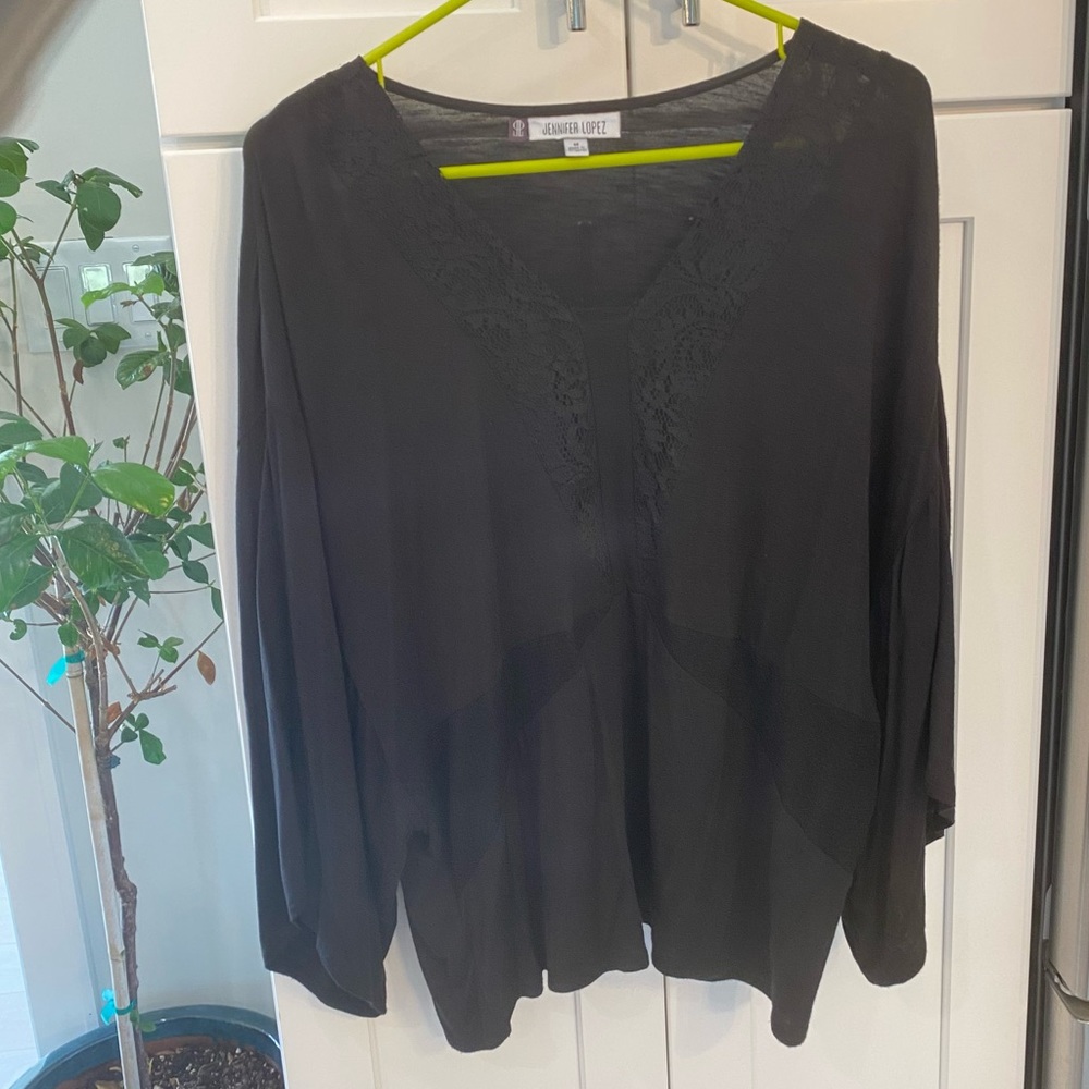 Jennifer Lopez Top NWOT (poor lighting, color is bold black)